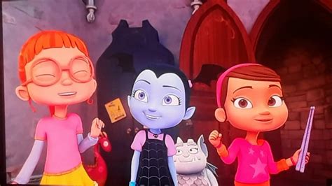 Vampirina Home Scream Home Opening Scene - YouTube