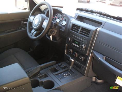 Dark Slate Gray Interior 2011 Jeep Liberty Sport 4x4 Photo #38632414 | GTCarLot.com