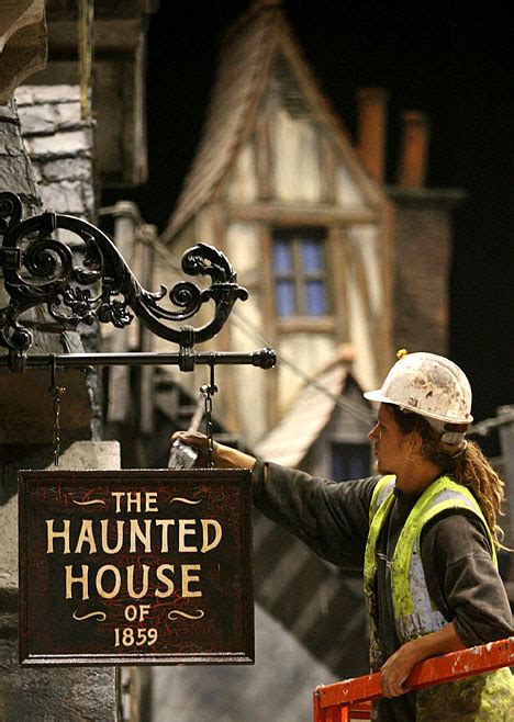 Great Expectations for Dickens World theme park in Chatham | Daily Mail Online