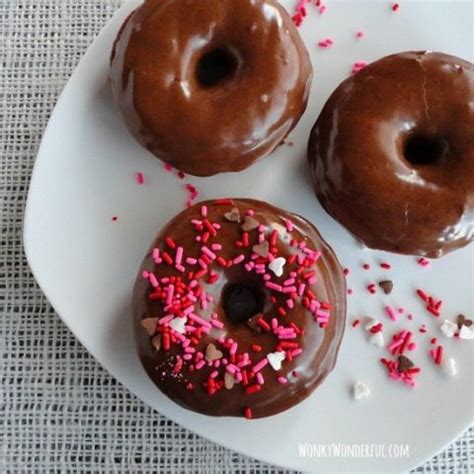 Baked Nutella Donuts - WonkyWonderful