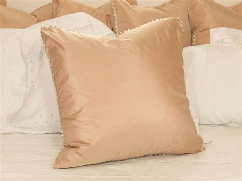 Silk Pillow at 1stdibs