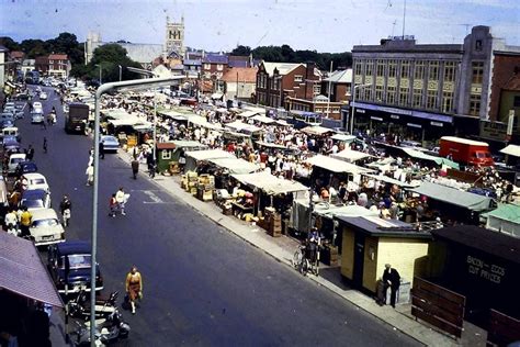 Yarmouth Market 1950's | Great yarmouth, Yarmouth, Norfolk broads