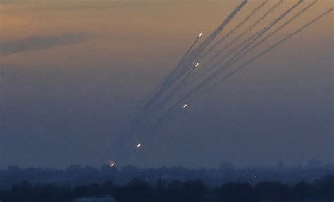 IAF strikes underground Hamas targets after Palestinians fire rocket into Israel | WarSclerotic