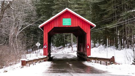 20 Awesome Things to do in Vermont in Winter of 2024 - Paula Pins The Planet