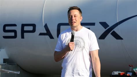 Elon Musk: SpaceX Can Colonize Mars, Build Moon Base - The Daily Beast