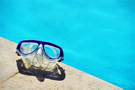 white, black, water goggles, blue, framed, snorkeling, goggles, swimming, pool, water | Pxfuel