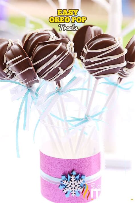 Chocolate Covered Oreo Pops | The Slow Roasted Italian | Bloglovin’