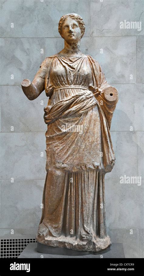 Greek Statues Of Women Face