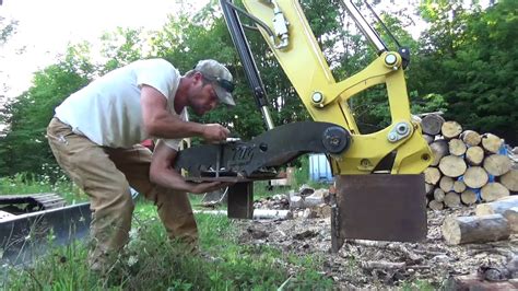 Mini excavator with mechanical wood splitter.....is it worth it? - YouTube