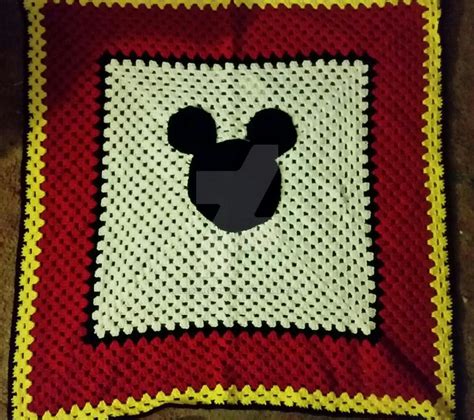 Mickey Mouse Crochet Baby Blanket by leothelion89 on DeviantArt