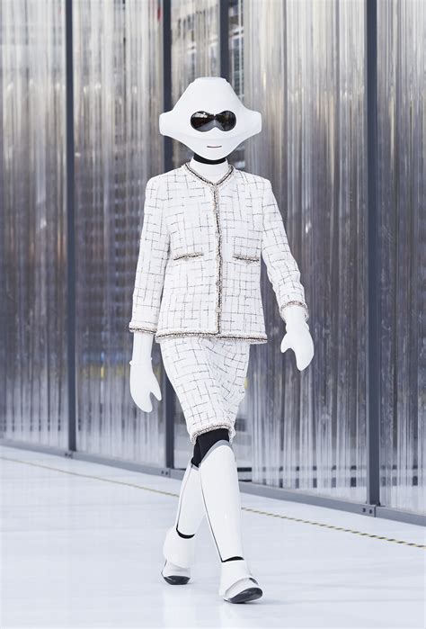 Chanel Turned Its Fashion Show Runway Into a Data Center | WIRED