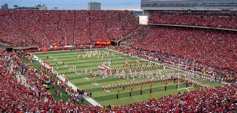 Nebraska Cornhuskers Football Tickets | Vivid Seats