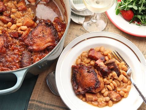 Traditional French Cassoulet Recipe | Recipe | Cassoulet recipes, French cassoulet recipe, Food lab