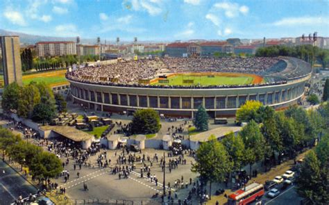 STADIO COMUNALE (Turín): ubicado en Turín, es un estadio multiusos que ...