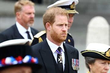 Prince Harry didn't salute at Queen's funeral: real reason why | HELLO!