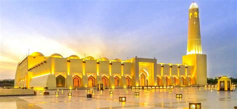 Grand Mosque Tour – Voyagco | Discover Doha Qatar