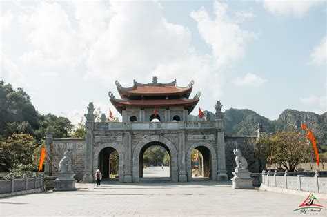 Hoa Lu Ancient Capital: The remark of heroic nation - Lily's Travel Agency