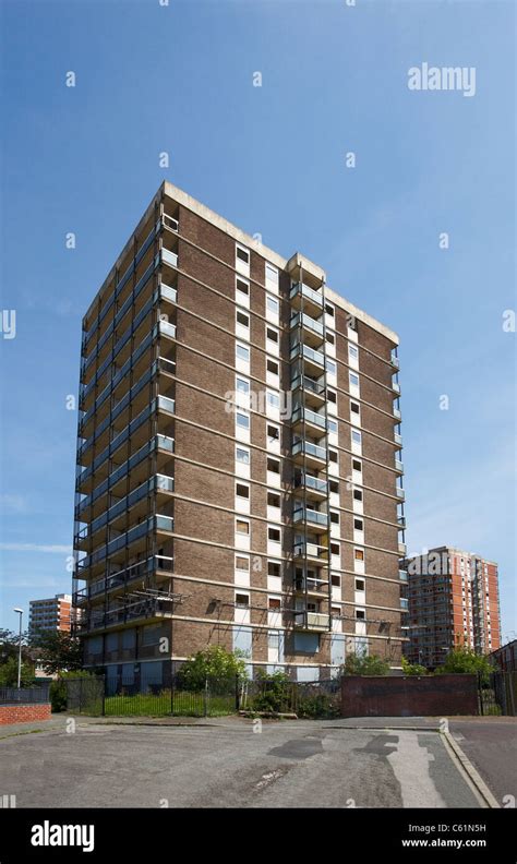 Abandoned flats waiting to be demolished in Ancoats Manchester UK Stock Photo - Alamy