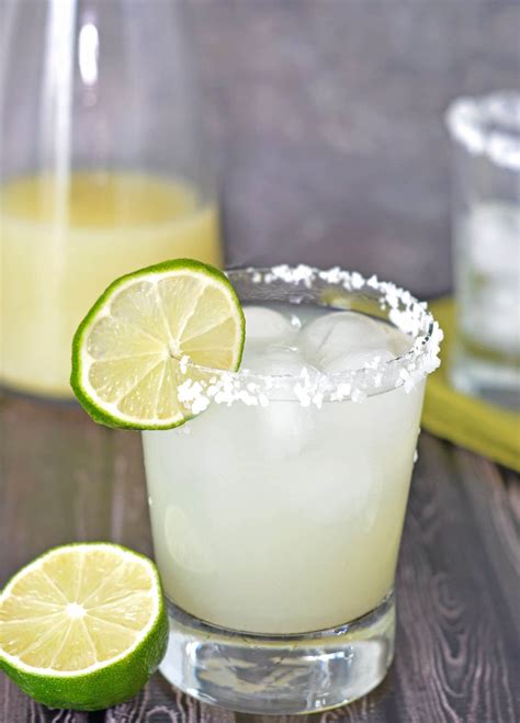 Margarita Mix and Classic Margarita Recipe - Foodie and Wine