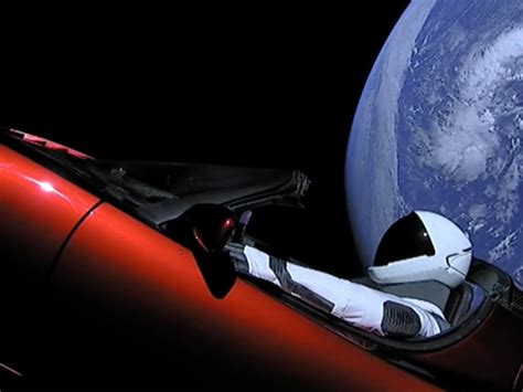 Tesla Roadster Enters Orbit | Fulton Vehicle Leasing