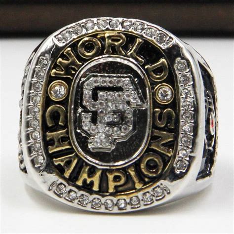 MLB 2010 San Francisco Giants World Series Championship Replica Ring