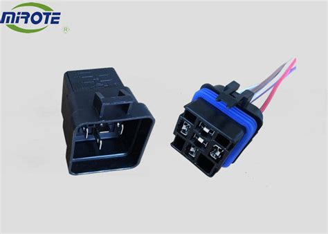 VF4-65F11-S01 Automotive Power Relay Waterproof , 5 Pin Automotive Relay With Socket Wire ...