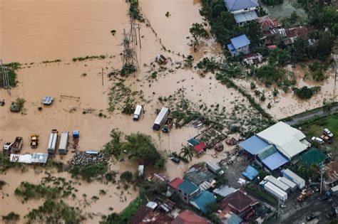 Philippines – 5 Rescuers Die in Typhoon Noru Floods – FloodList