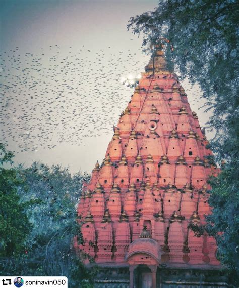 Mahakal Temple, Ujjain | Temple photography, Mahakal pic ujjain ...