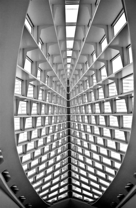 MILWAUKEE ART MUSEUM: INTERIOR SHOTS | Milwaukee art museum, Art ...