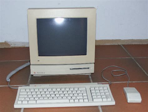 www.tecmumas.de: Apple Macintosh LC II