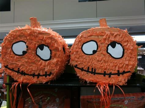 Halloween Pinata from M | Halloween pinata, Pinata, Pumpkin carving