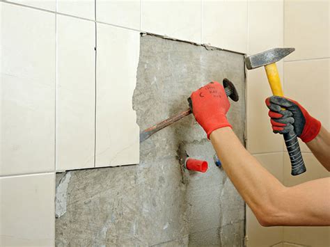 How To Remove Tiles From Wall – 5 Steps For Removing Wall Tiles Without ...