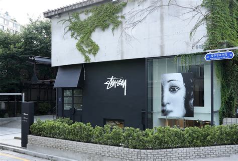 Seoul chapter store – Stüssy