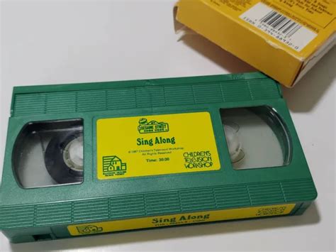 SESAME STREET - Sing Along VHS 1987 Sesame Song Home Video EUR 7,88 - PicClick FR