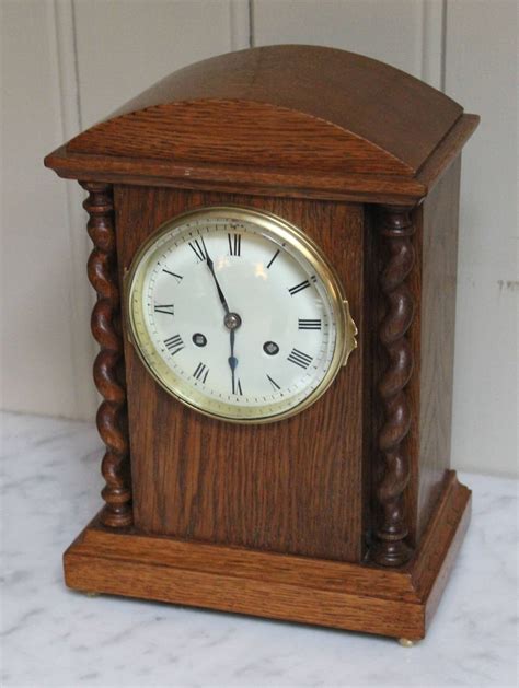 Light Oak Mantel Clock For Sale at 1stDibs