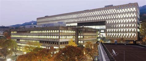 Library - Services for Students - Academics - Seoul National University