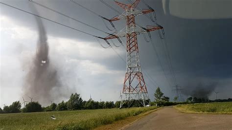 Rare Twin Tornadoes Caught on Film in Germany