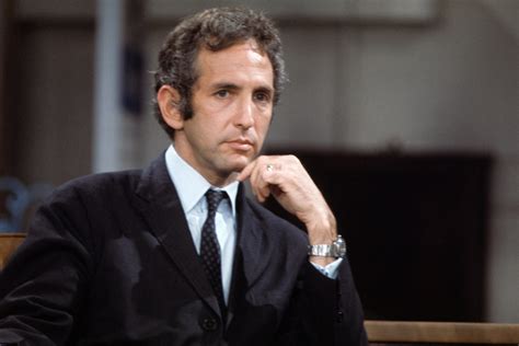 Daniel Ellsberg, Pentagon Papers Whistleblower, Dead at 92