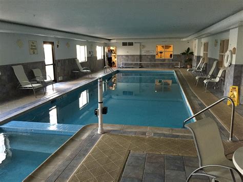 Best Western Vista Inn Pool Pictures & Reviews - Tripadvisor