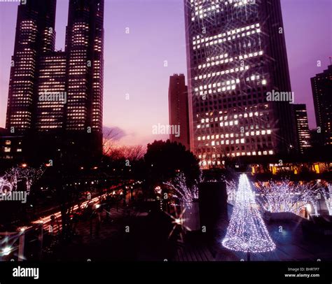 Night view of Shinjuku, Shinjuku, Tokyo, Japan Stock Photo - Alamy