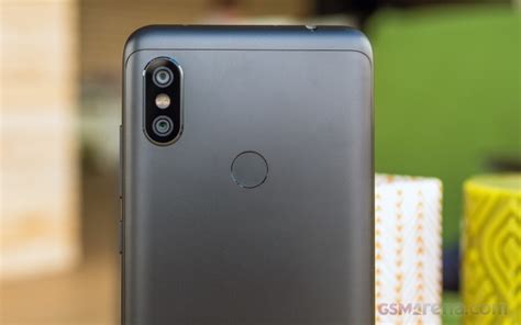 Xiaomi Redmi Note 6 Pro review: Design and spin