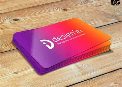 Free Glossy Business Card Mockup