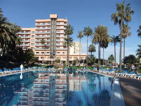 Hotel Triton, Benalmadena, Málaga © Robert Bovington http://bobbovington.blogspot.com.es/