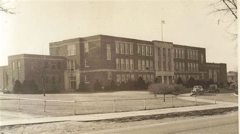 New Waynesboro High School opened with ‘twinge of sadness’ in 1938