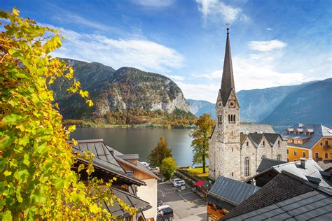 Hallstatt Population 2024 - Ania Maible