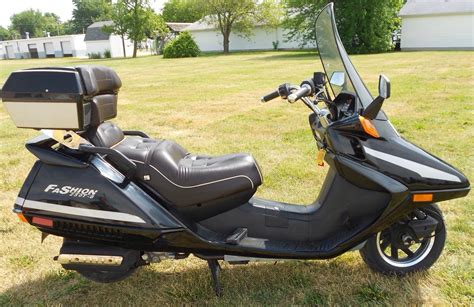 2009 CF Moto 250cc motorcycle/scooter Only 100 miles. Exc cond. Moving ...