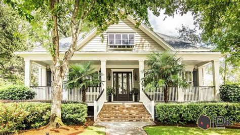 Low country cottage-style home with Southern charm at its finest - Southern living home ...