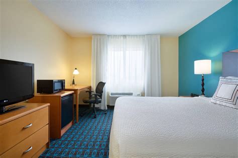 Hotels near Kirkwood Mall | Photos of Fairfield Inn Bismarck South