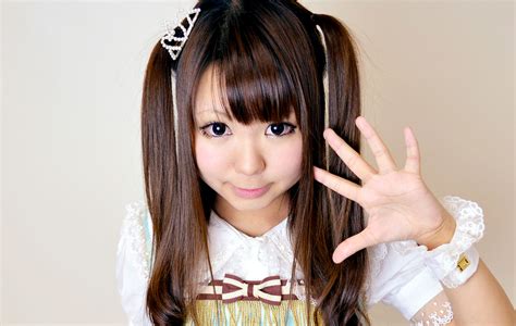 5 Alternative Akihabara Maid Cafes