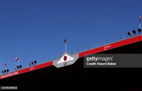 100,540 Sheffield United Stadium Stock Photos, High-Res Pictures, and ...